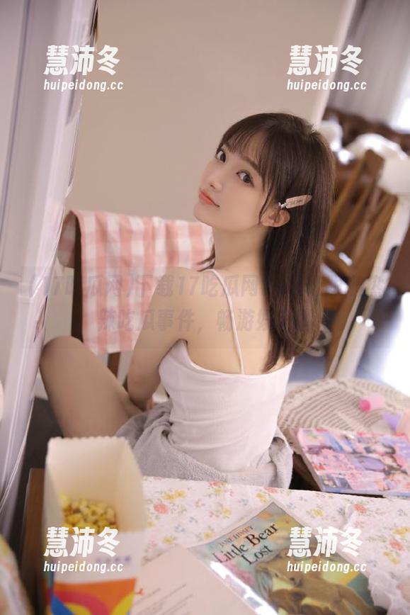 17吃瓜网 下载17吃瓜网App,跟随热辣吃瓜事件,畅游娱乐圈