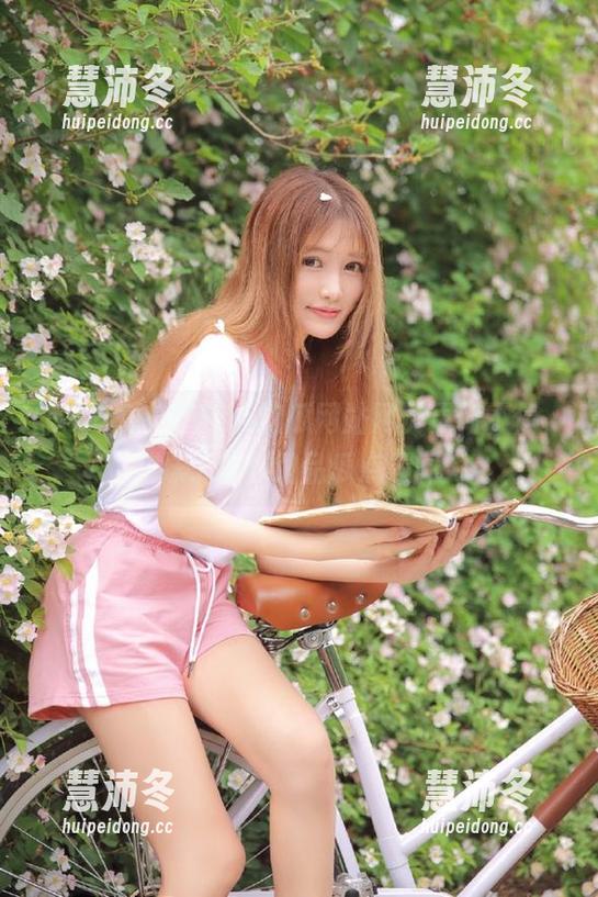 夸克51吃瓜网站网页更新不停，妹子陪你细品瓜点趣闻