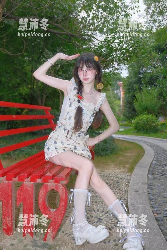 51在线吃瓜 坐等你的评论,51在线吃瓜网页带你畅游吃瓜世界!
