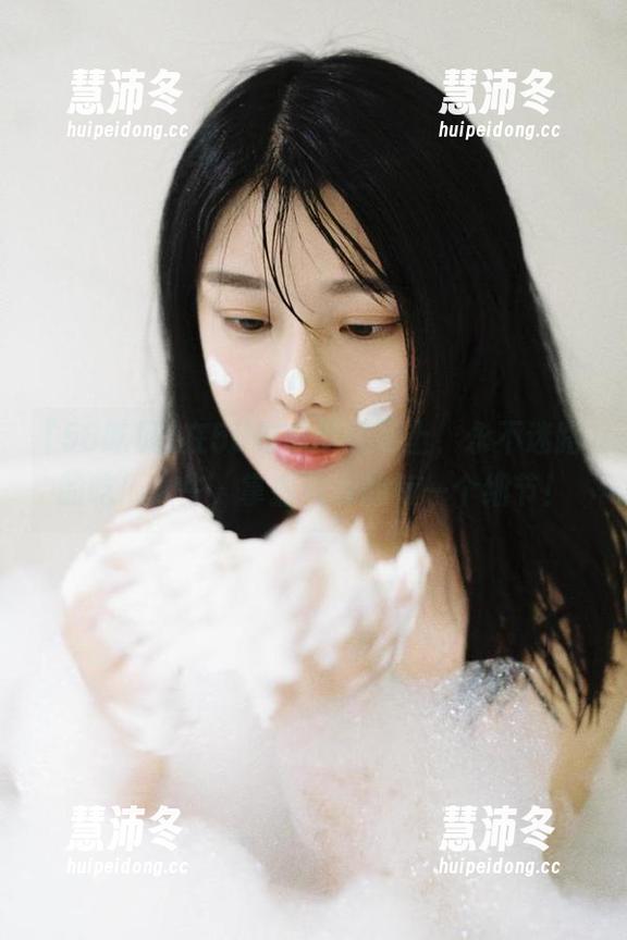 58吃瓜 在58吃瓜苹果版上,永不迷路的吃瓜人生,掌握娱乐的每一个细节!