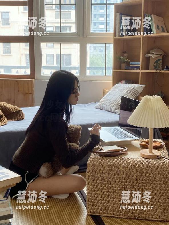 少女必看！黑料吃瓜网tttzzz5.cc网页传送门最新速递！