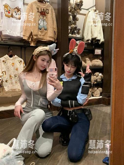 zztt11首页永久上线，开启不间断的吃瓜之旅