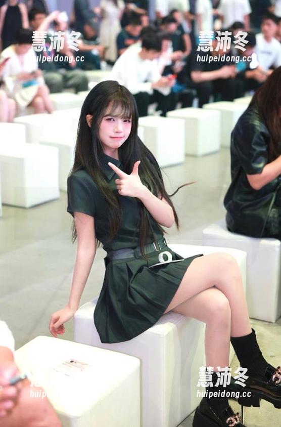 我爱吃瓜 我爱吃瓜官网免费吃瓜精彩更新一键收藏不落