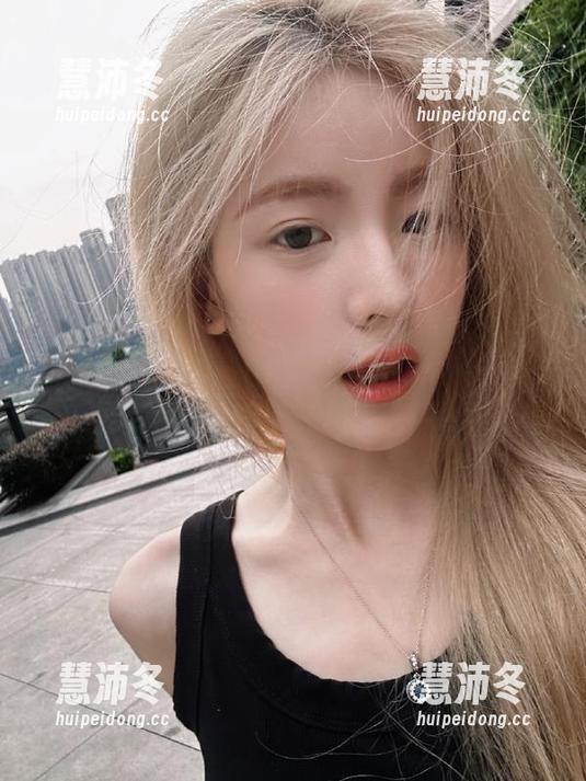 黑料正能量 喜欢八卦就下载heiliao.su黑料正能量,分享爆料和正能量新闻