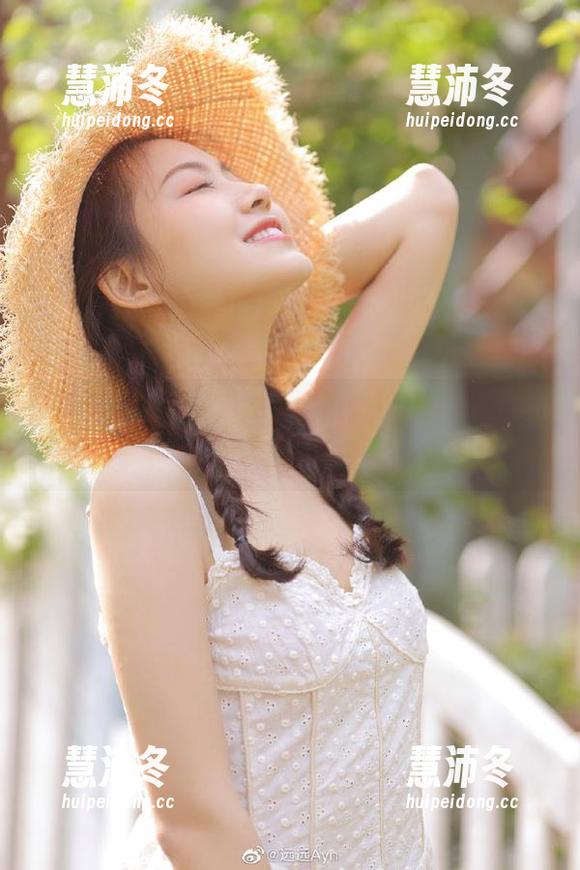 2025最新版好莱坞黑料正能量入口网址，男生直达攻略