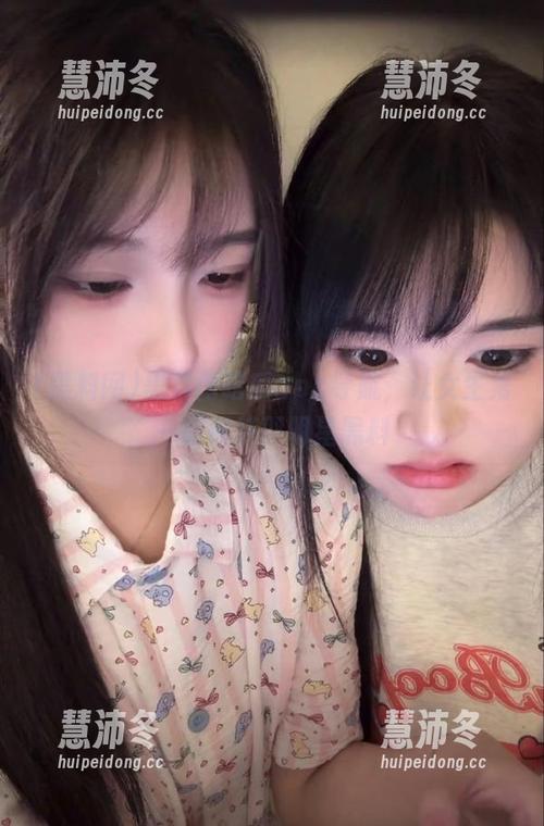 黑料网 黑料网吃瓜app导航,让女生第一时间获取明星黑料