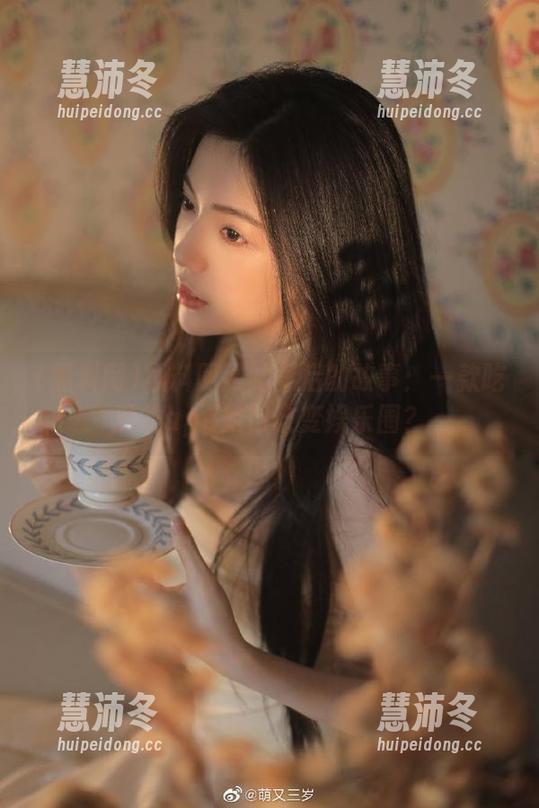 黑料网 黑料网网站背后的故事:一款吃瓜类app如何改变娱乐圈?