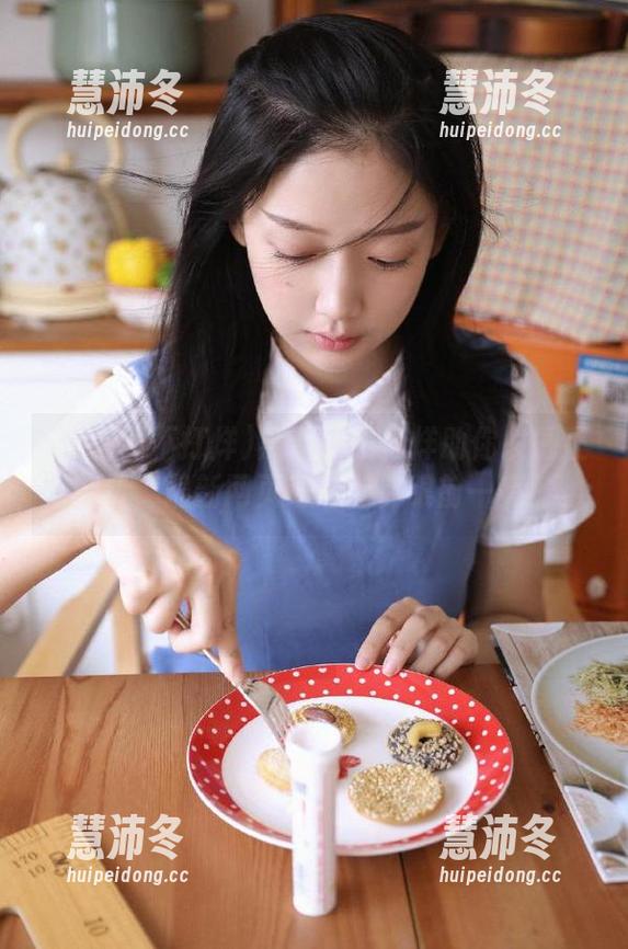 黑料网不打烊 黑料网不打烊助你发掘正能量,最新网页动态让你眼前一亮!